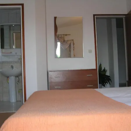 Apartamento With Parking Space Orebic, Peljesac - 10096 Orebić