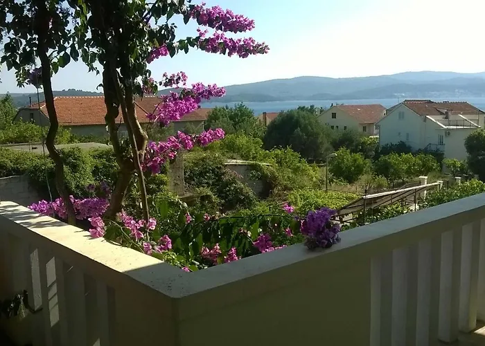 With Parking Space Orebic, Peljesac - 10096 דירה אורביץ